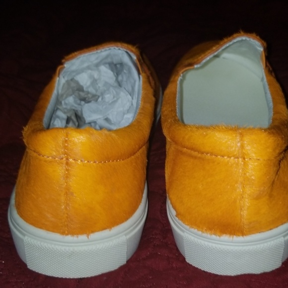 Steve Madden Slip On Sneakers - Picture 6 of 6